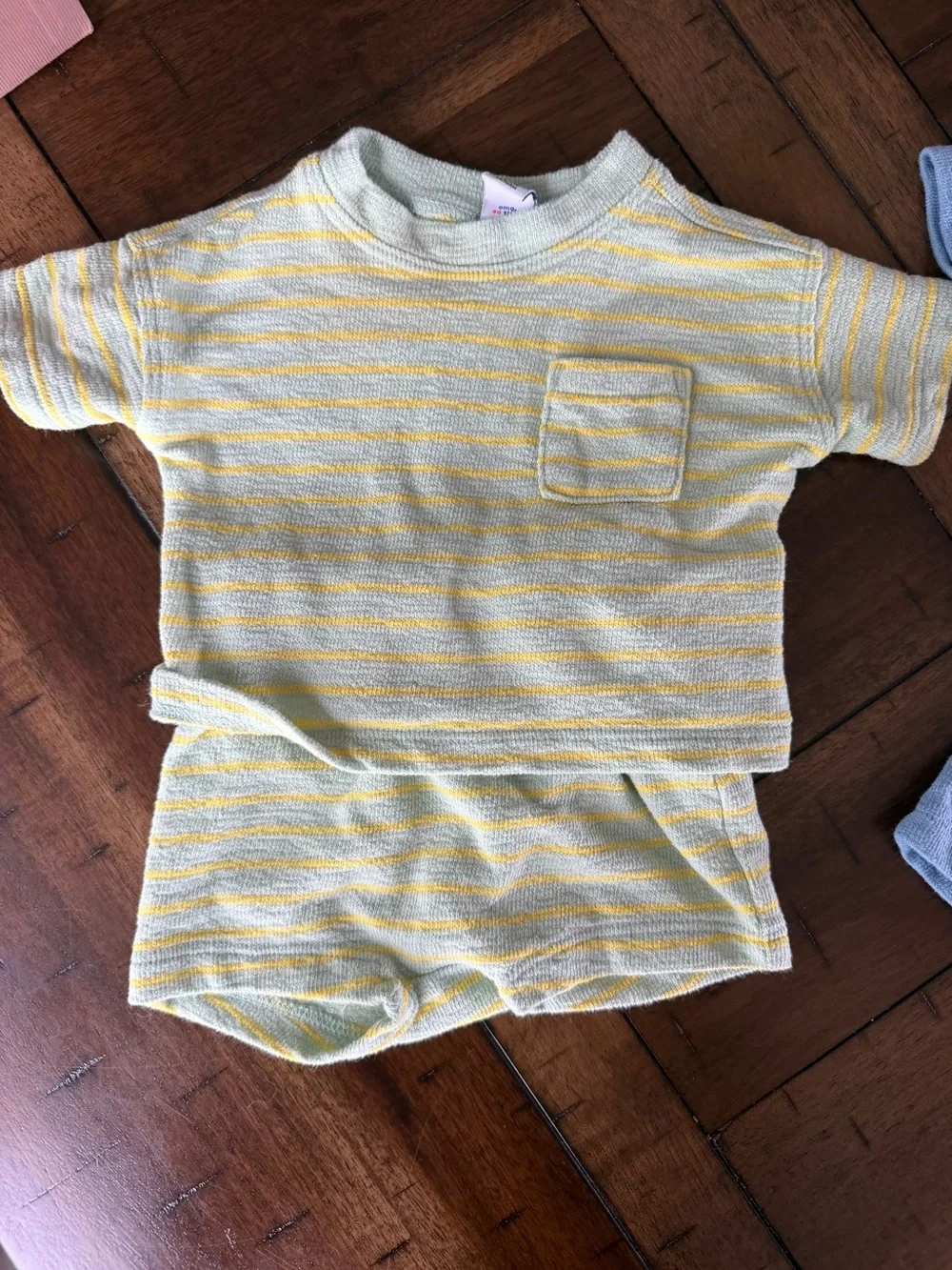 Old navy baby Short Sleeve Top & Shorts Set - Blue, Green Stripe